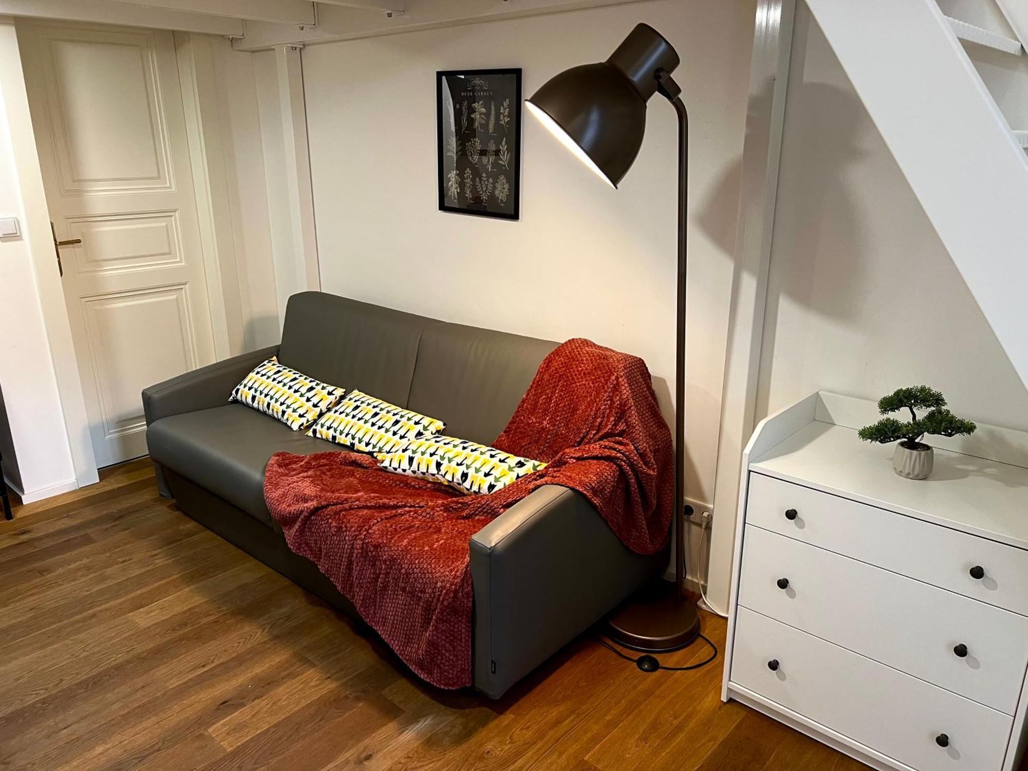 Opletalova 1min From Wenceslas Square *
